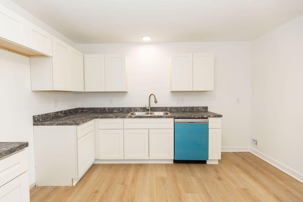 510-512 N Central Avenue Property Photo 11