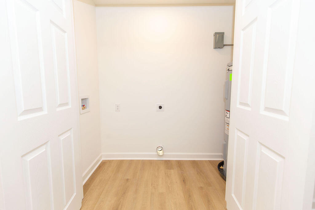 510-512 N Central Avenue Property Photo 16