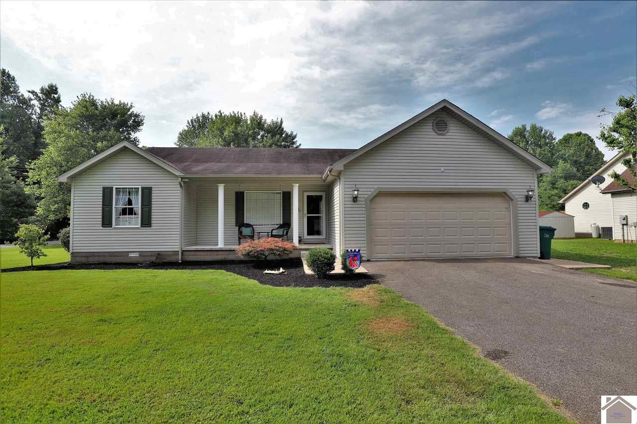 1631 Creekside Drive Property Photo 1