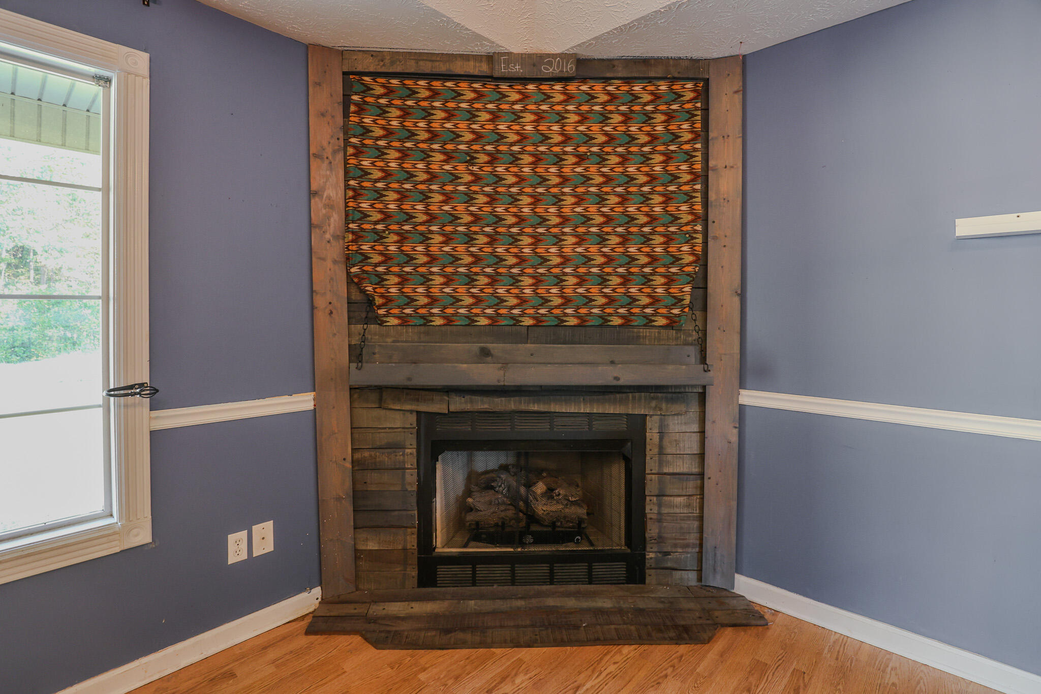 1631 Creekside Drive Property Photo 6