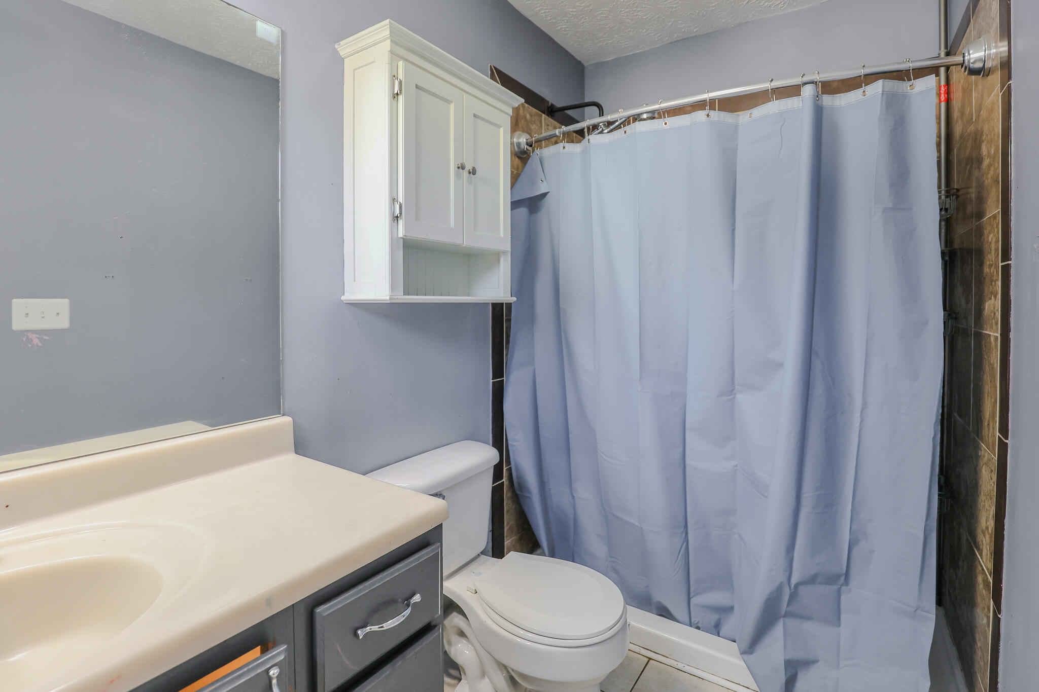 1631 Creekside Drive Property Photo 17