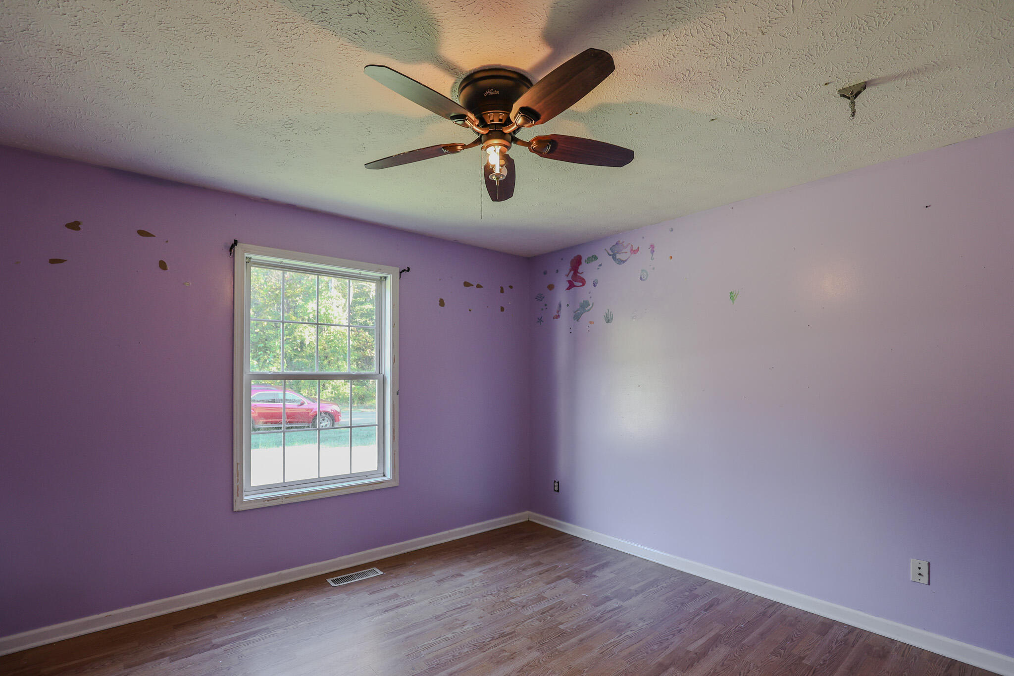 1631 Creekside Drive Property Photo 23