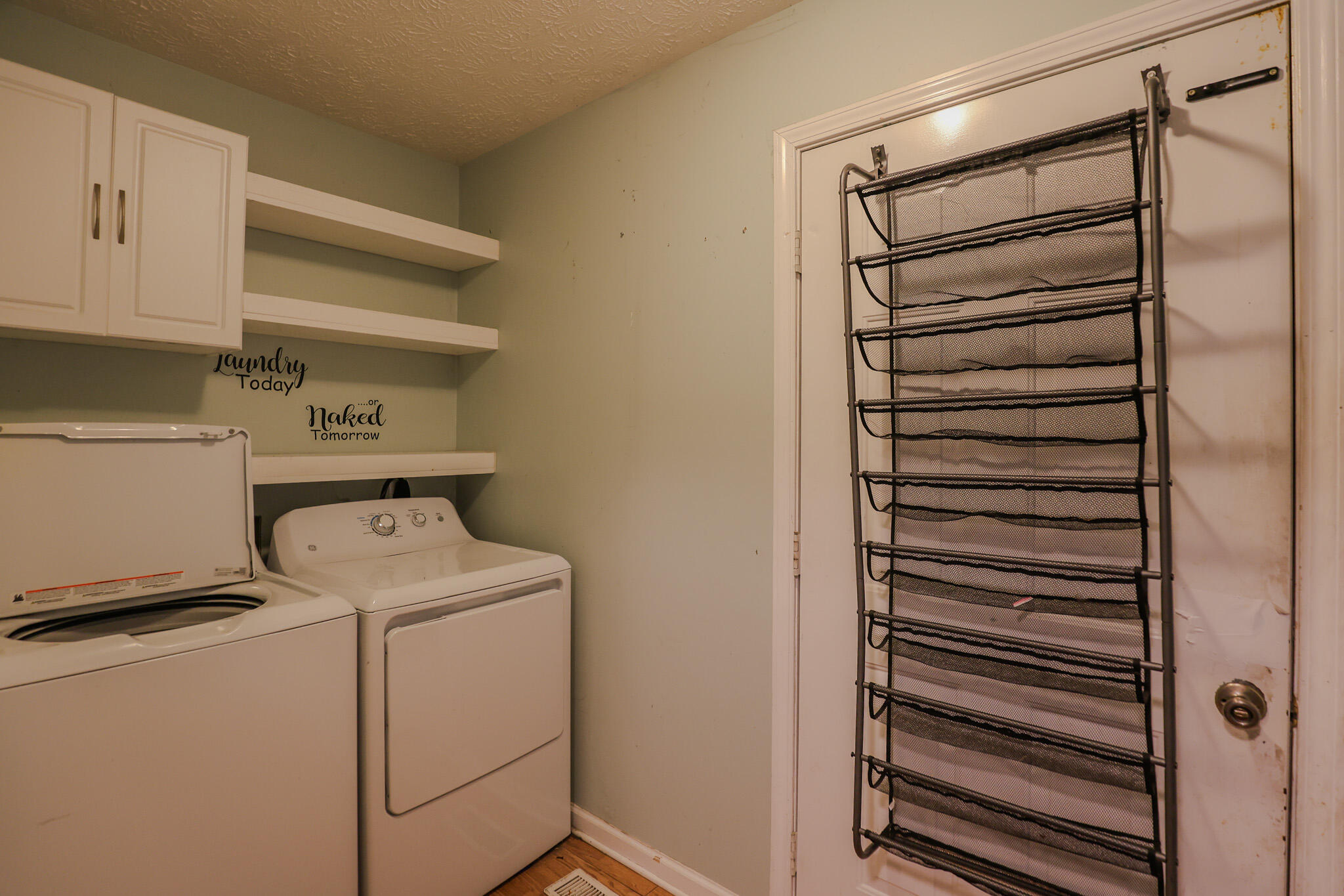1631 Creekside Drive Property Photo 24