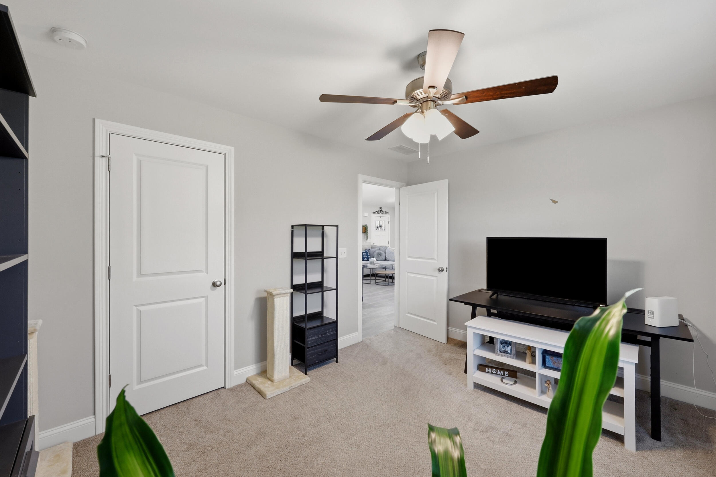 279 Windward Way Property Photo 24