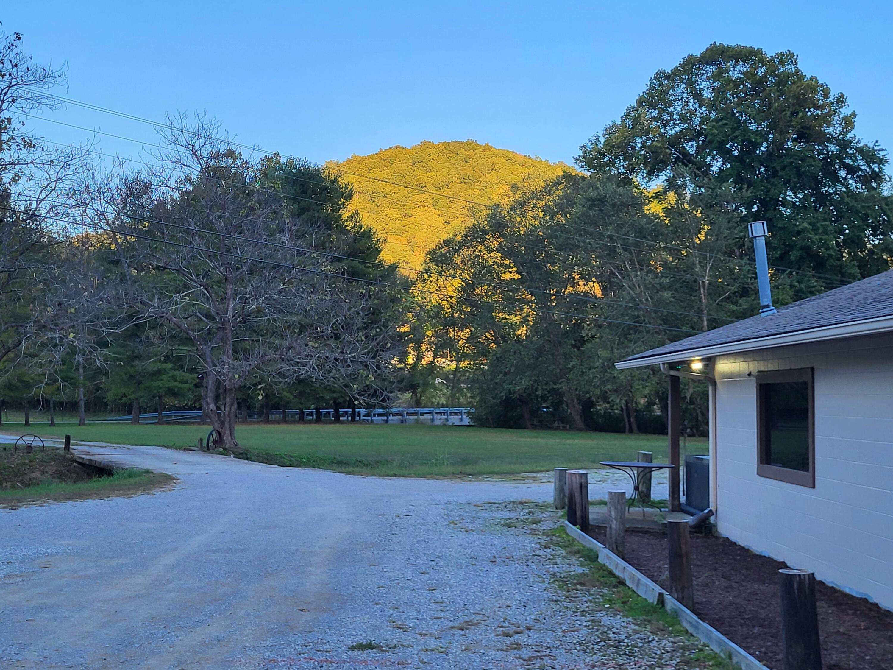 213 Ky-1232 Highway Property Photo 13