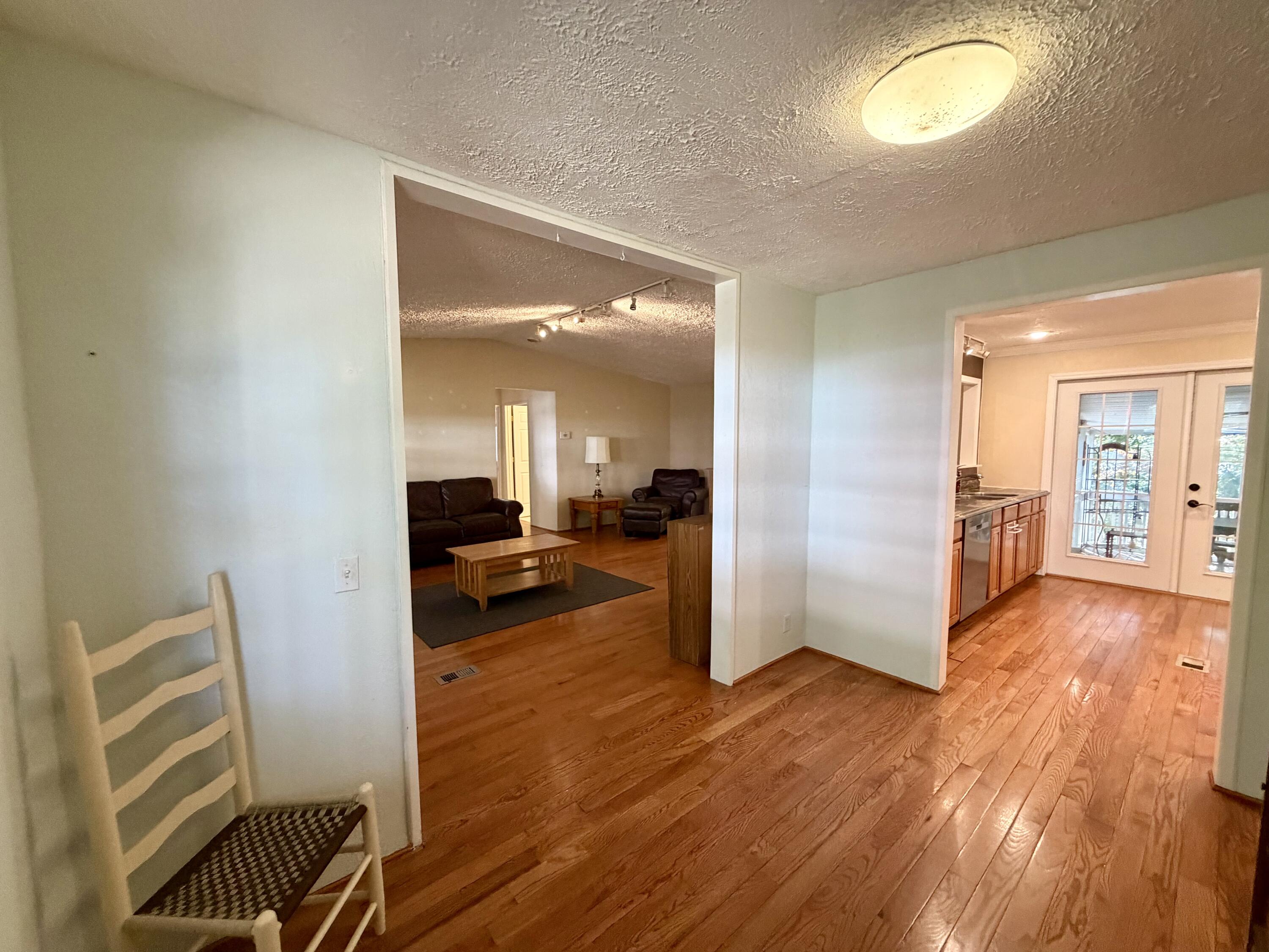125 Tina Drive Property Photo 15