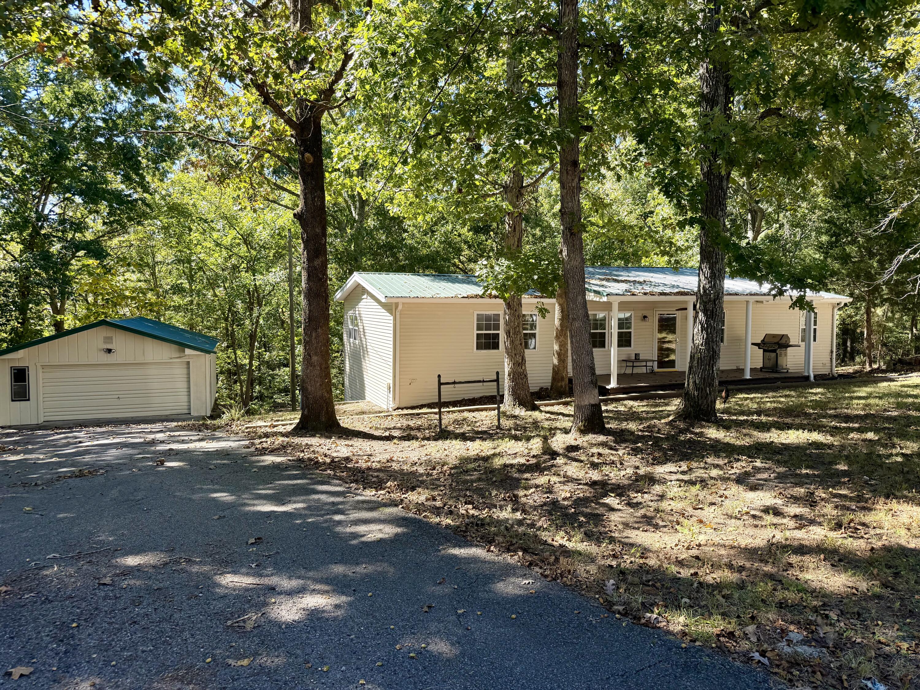 125 Tina Drive Property Photo 29