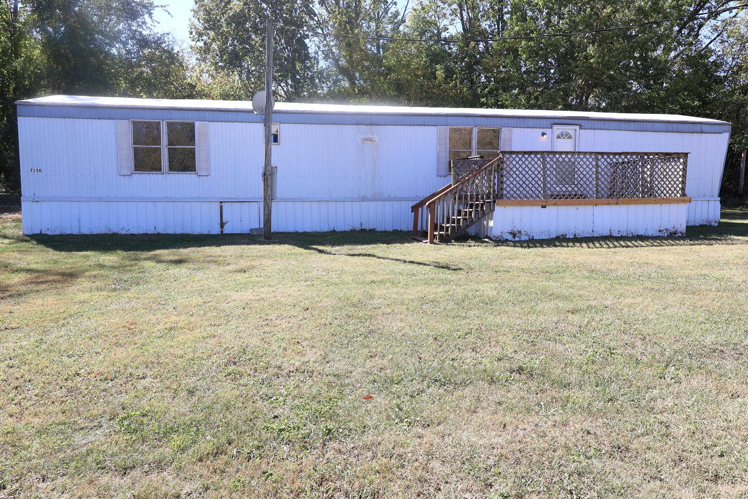 7150 Donaldson Road Property Photo 1