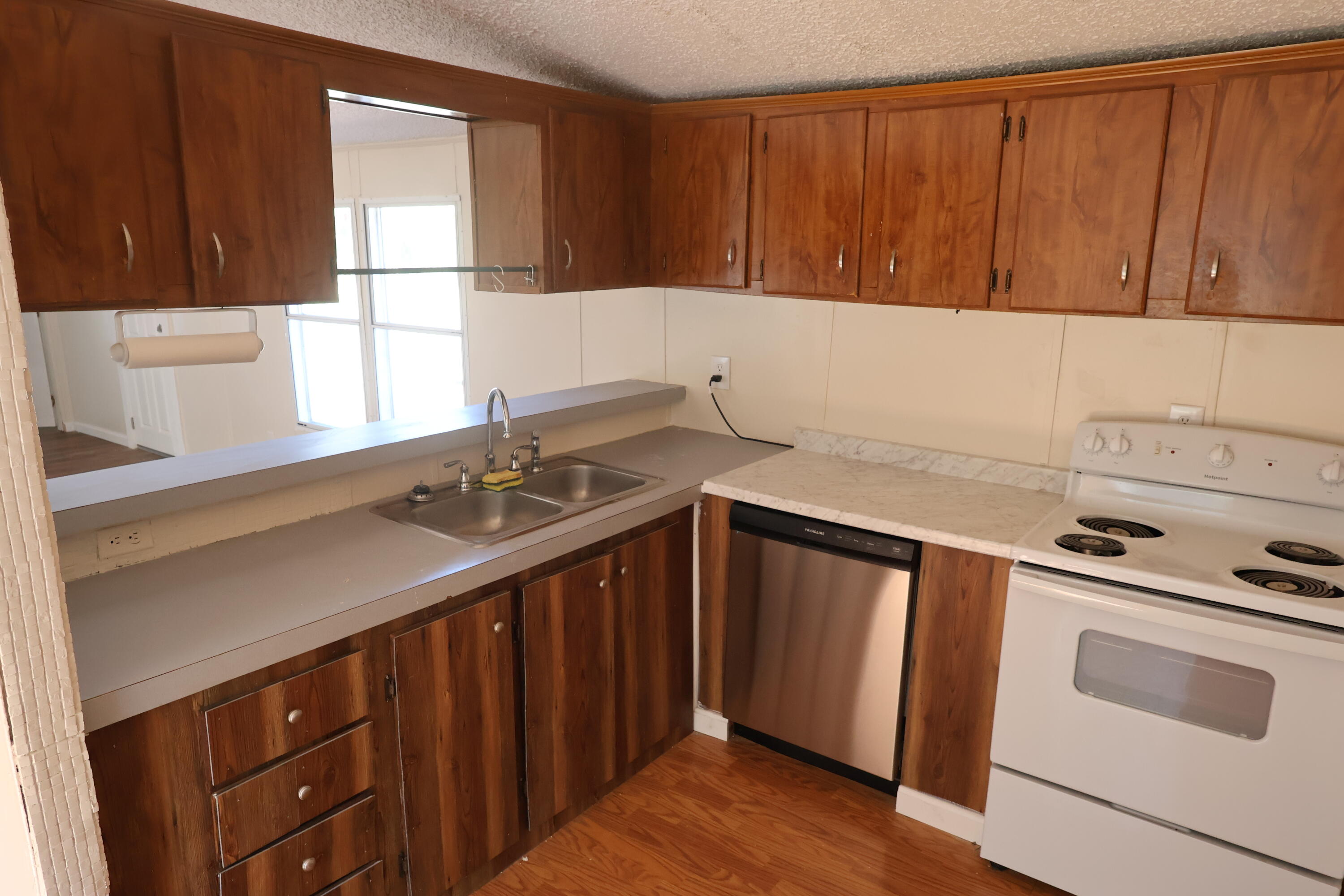 7150 Donaldson Road Property Photo 7