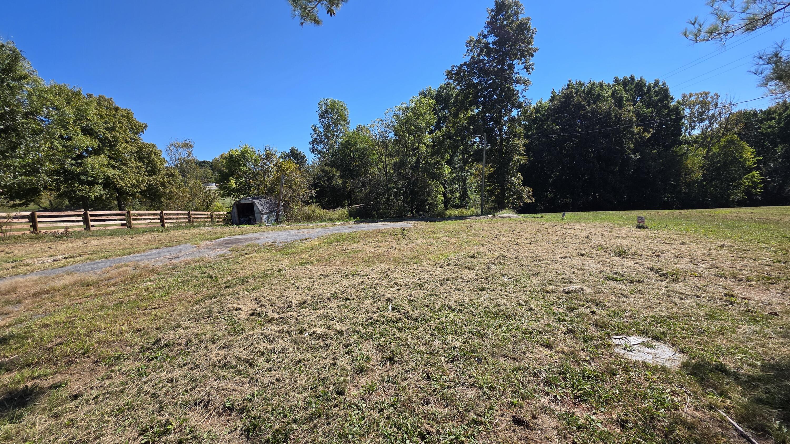 1365 Powell Taylor Road Property Photo 2