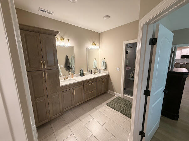 28 Fieldstone Circle Property Photo 13