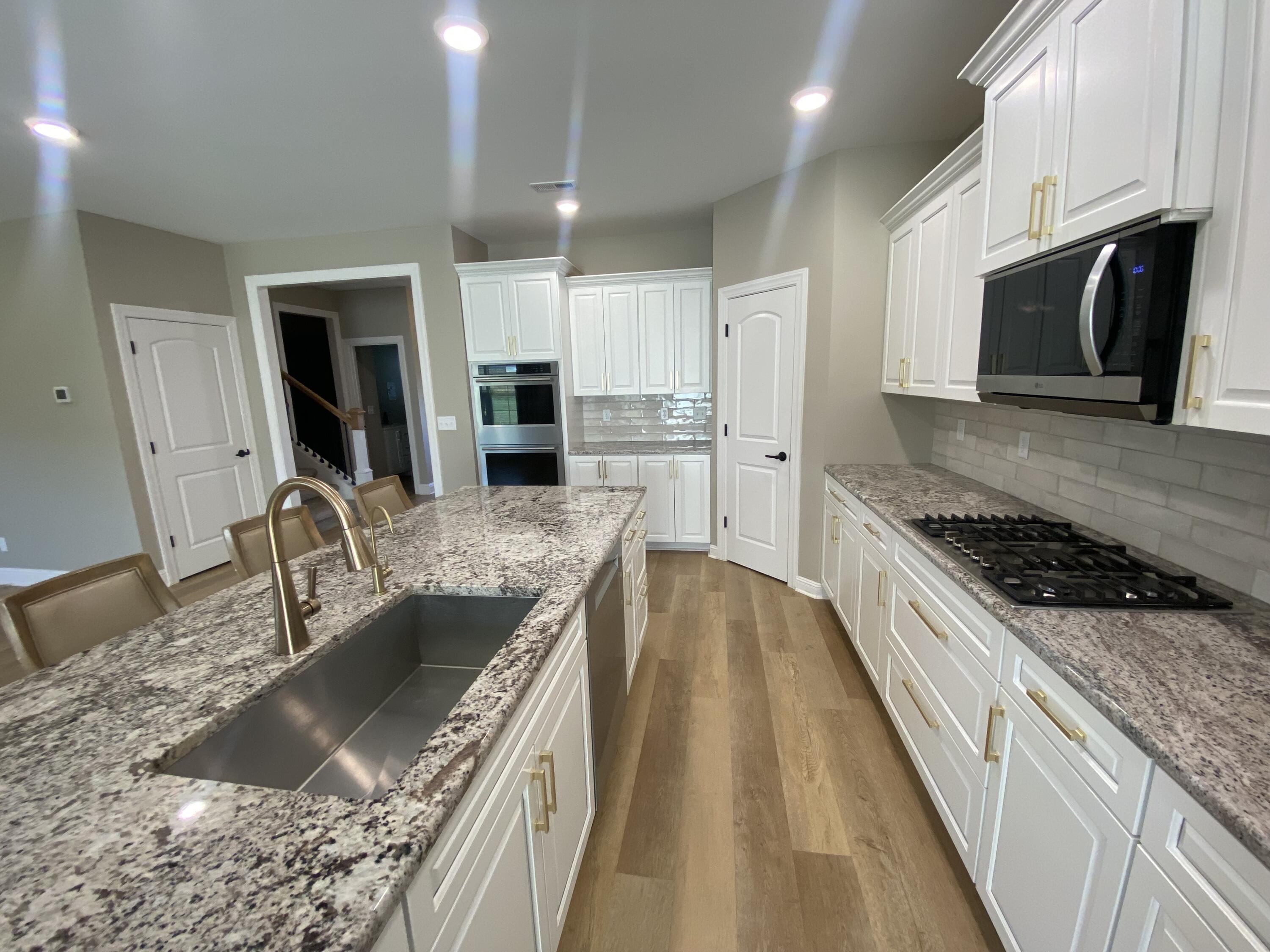 28 Fieldstone Circle Property Photo 25