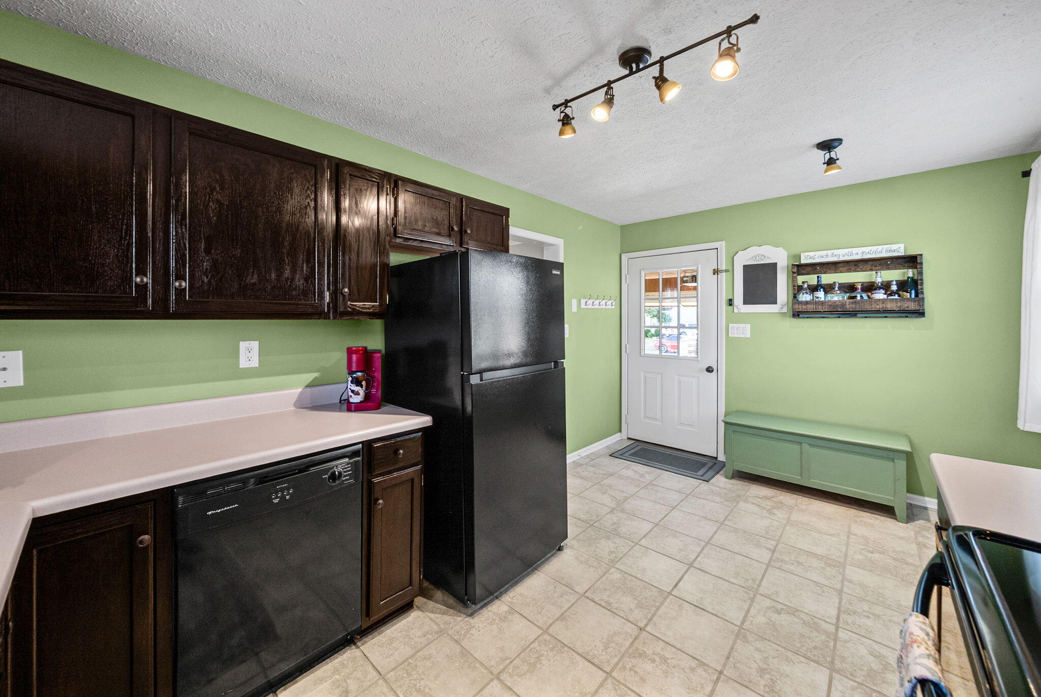 231 Sheridan Circle Property Photo 17