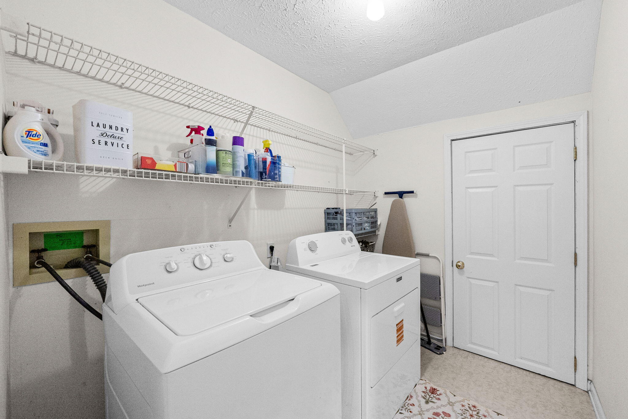 231 Sheridan Circle Property Photo 31