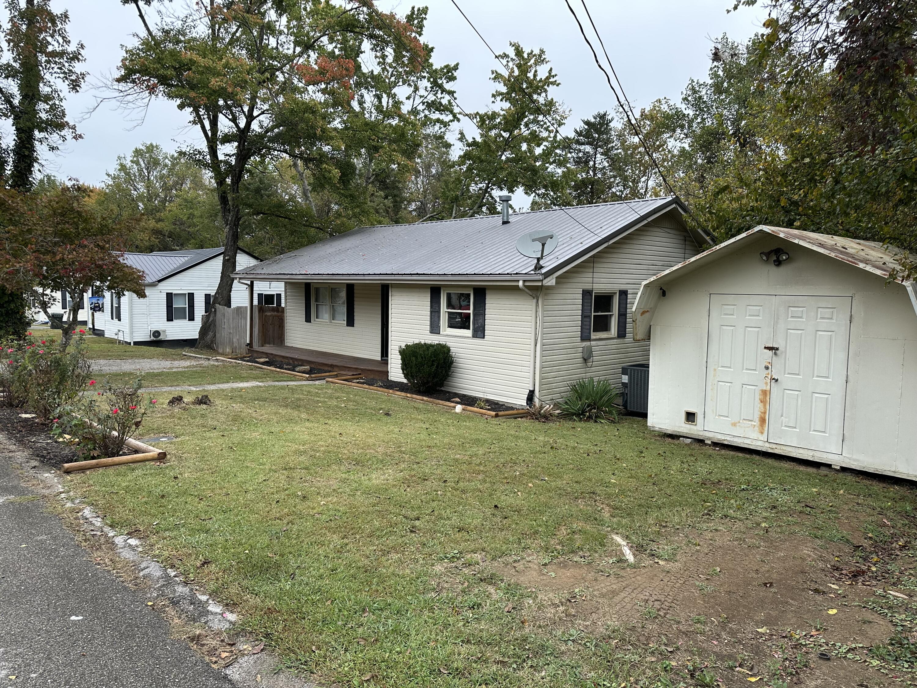 908 Bullock Drive Property Photo 8