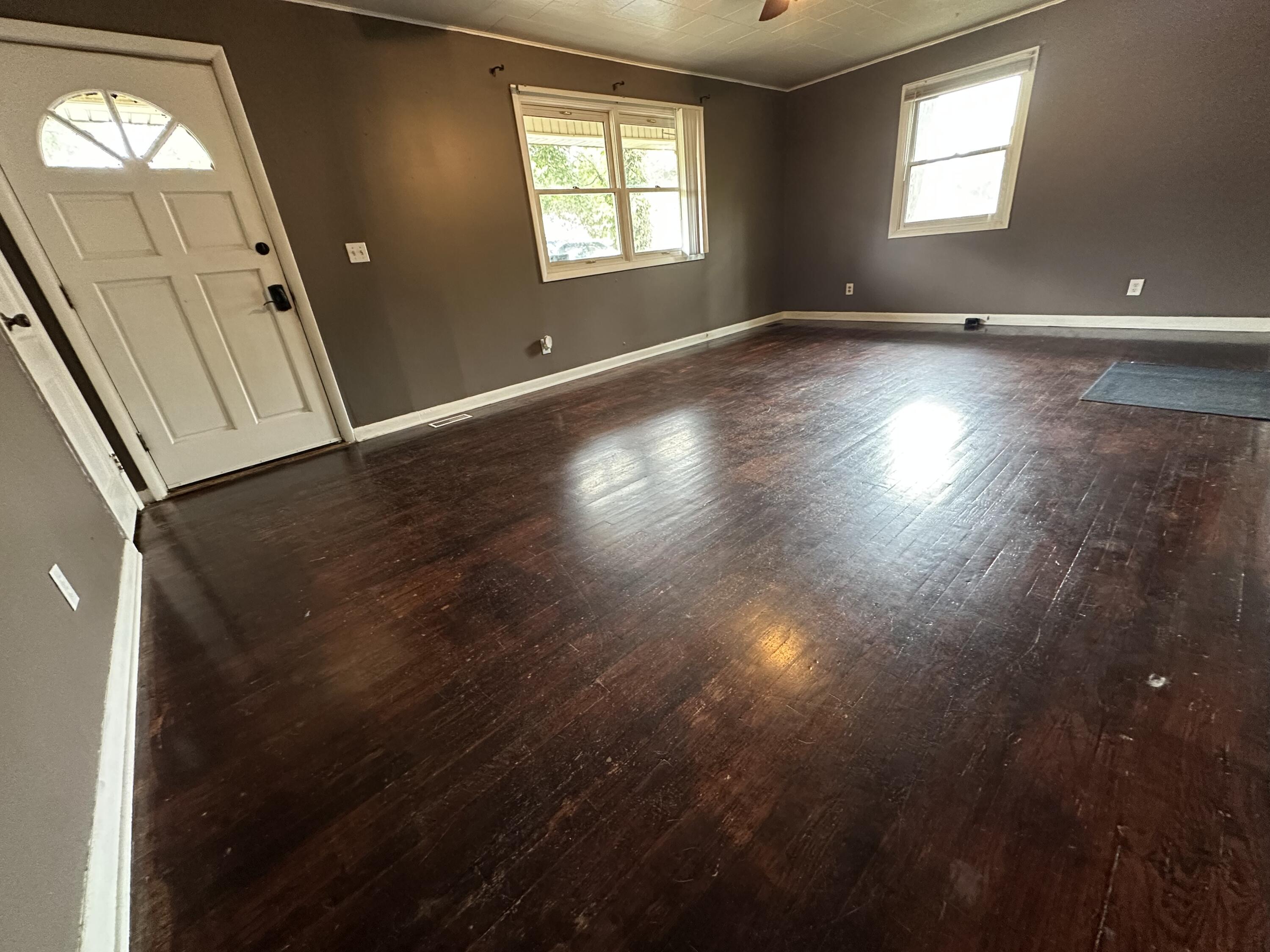 908 Bullock Drive Property Photo 11