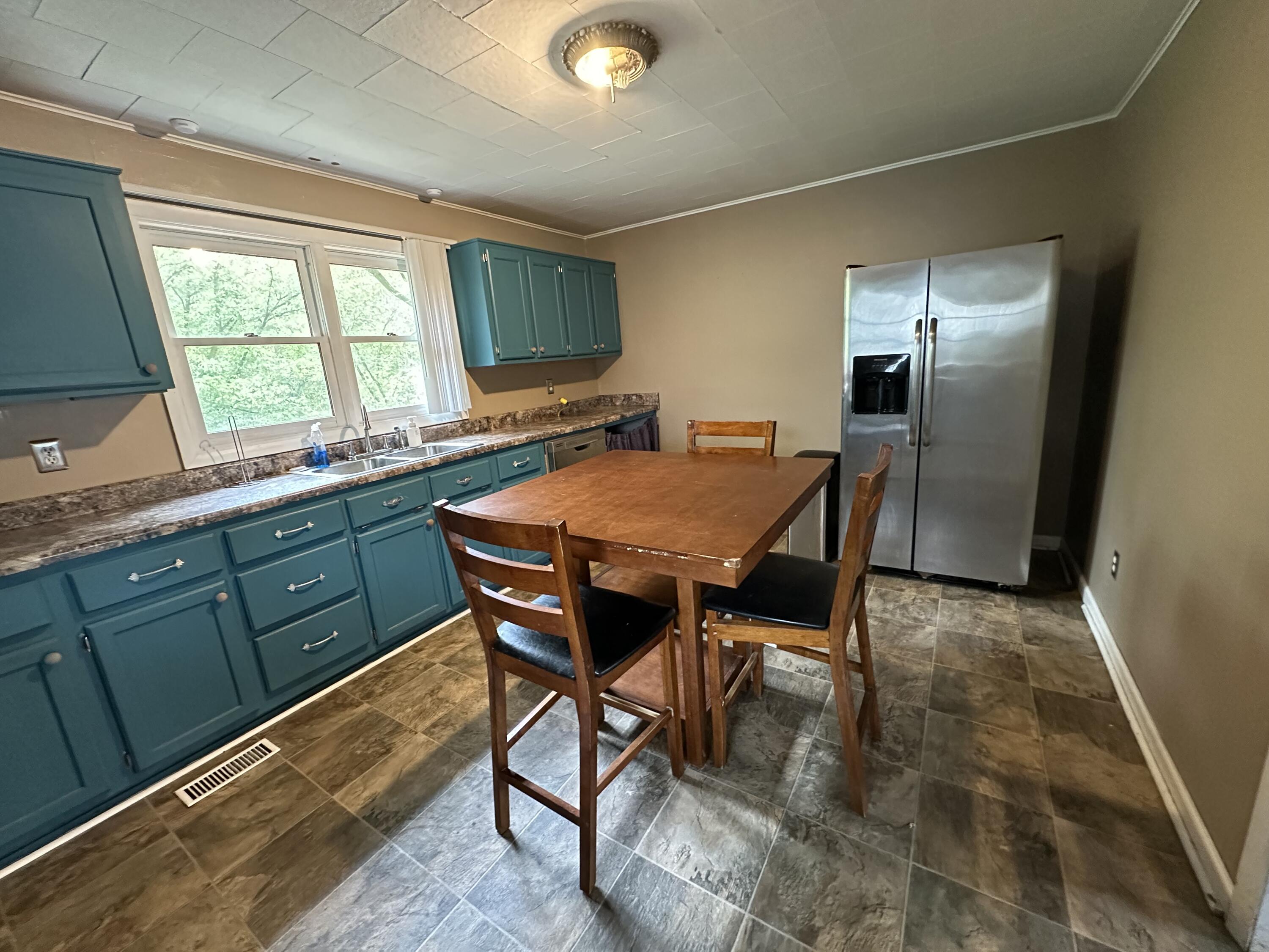 908 Bullock Drive Property Photo 20