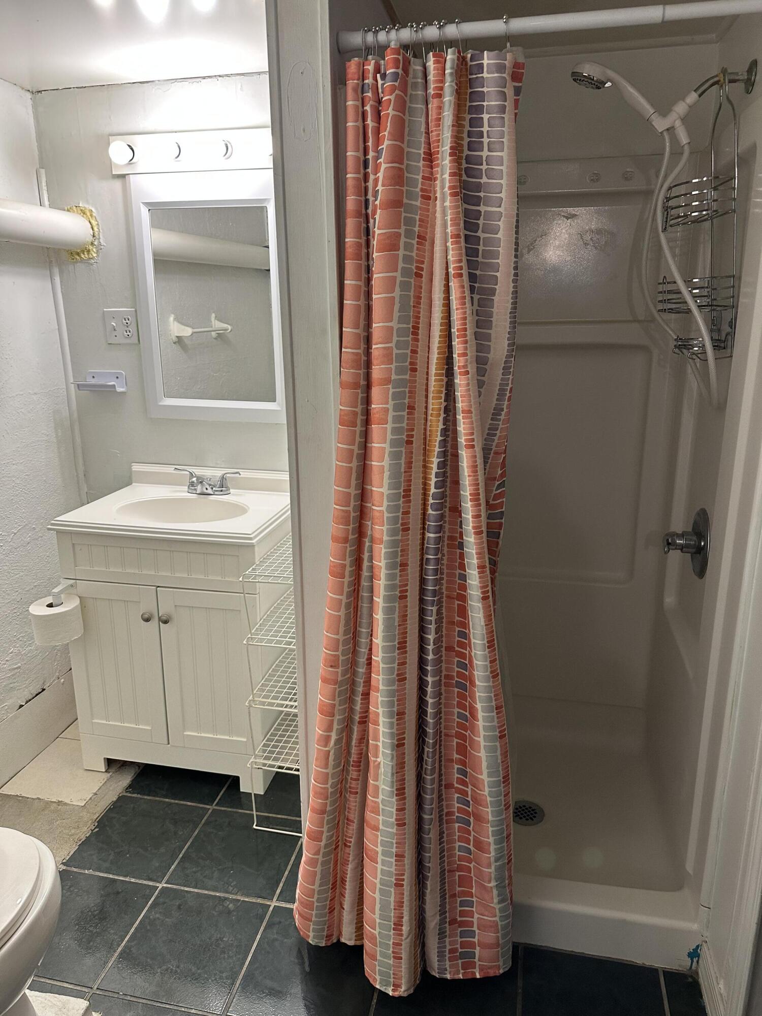 908 Bullock Drive Property Photo 38