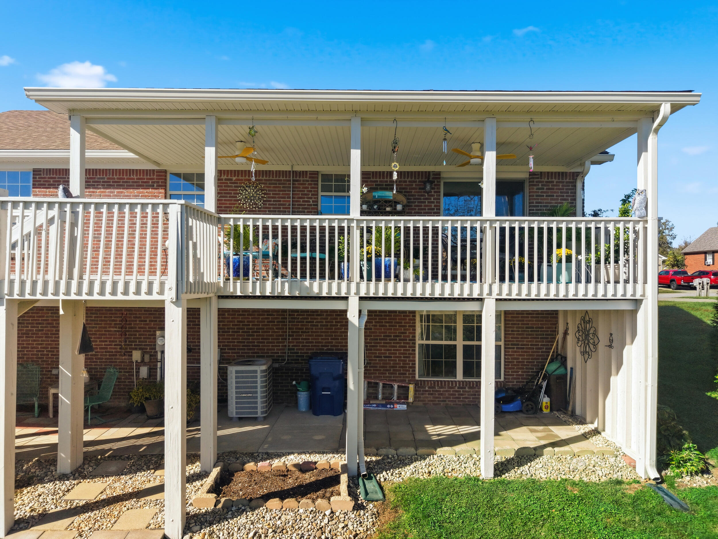 178 General Cleburne Drive Property Photo 42