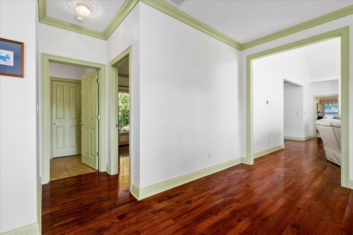 120 Elkhorn Bend Drive Property Photo 13