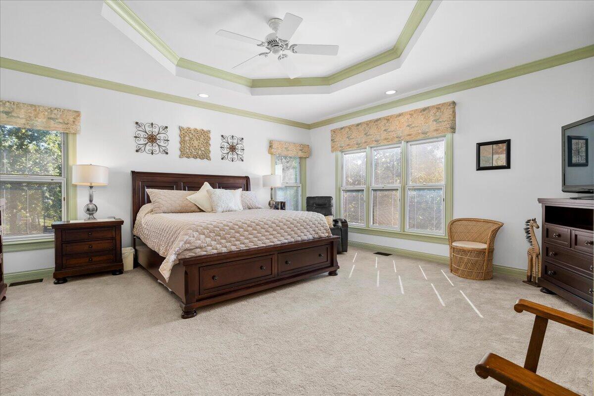 120 Elkhorn Bend Drive Property Photo 14