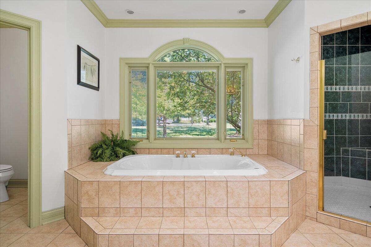 120 Elkhorn Bend Drive Property Photo 18