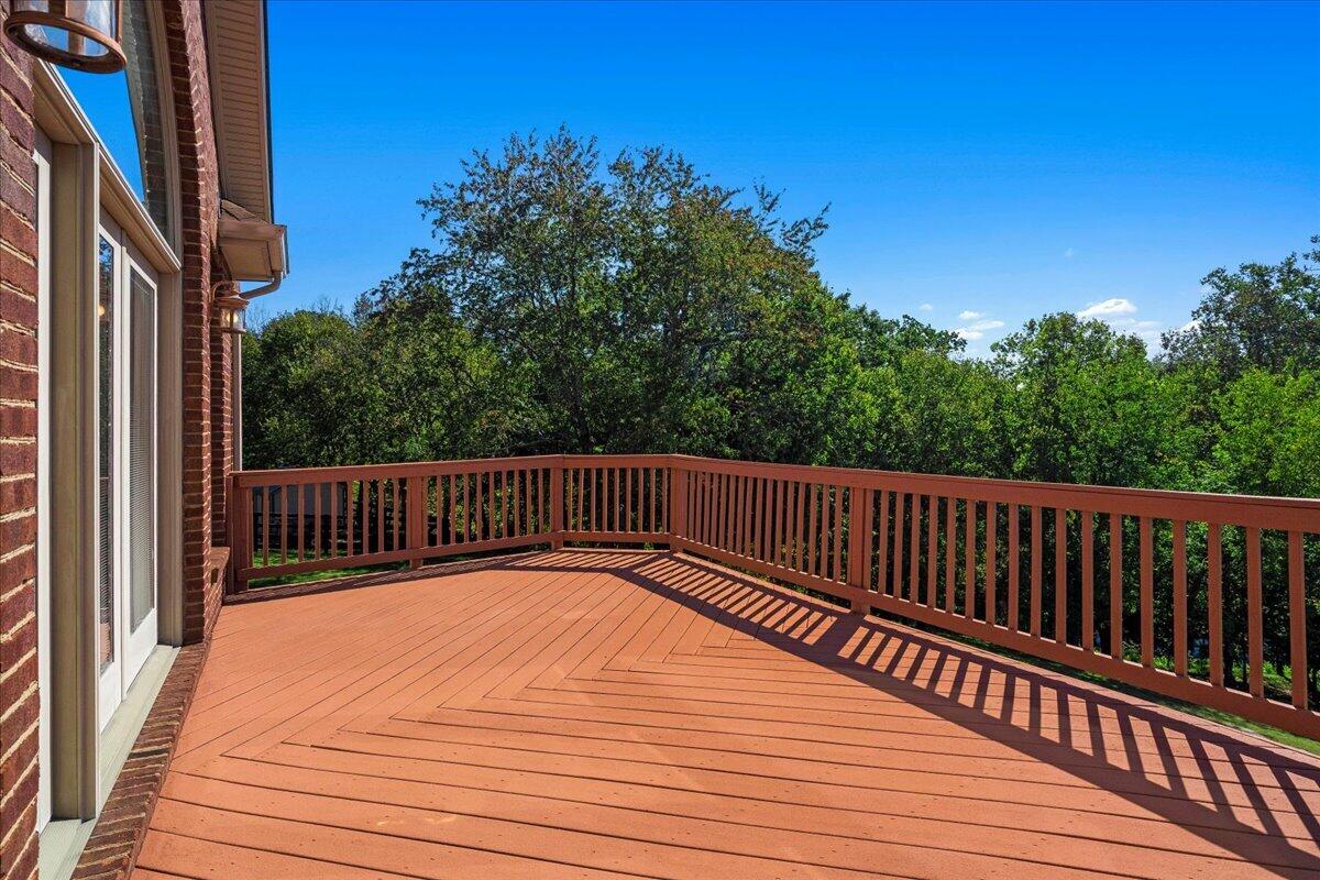 120 Elkhorn Bend Drive Property Photo 38