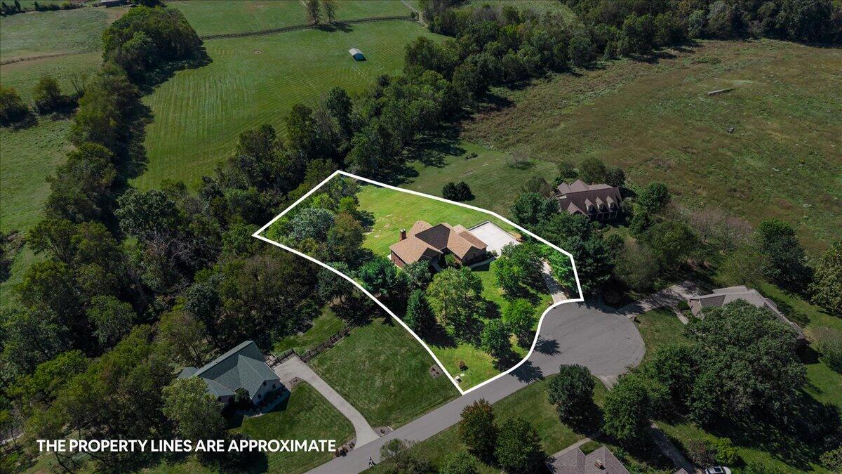 120 Elkhorn Bend Drive Property Photo 73