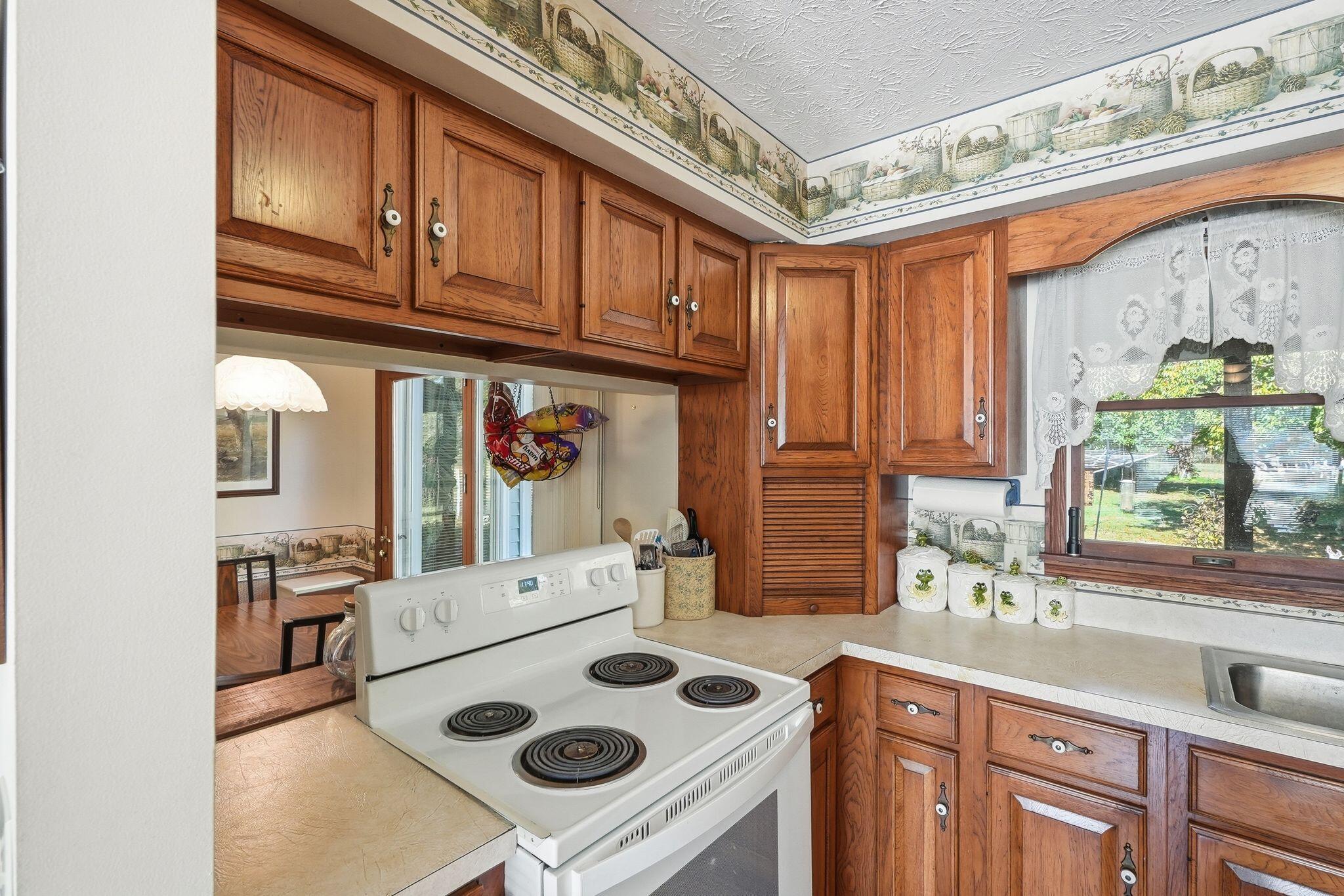 5777 Stewart Road Property Photo 14