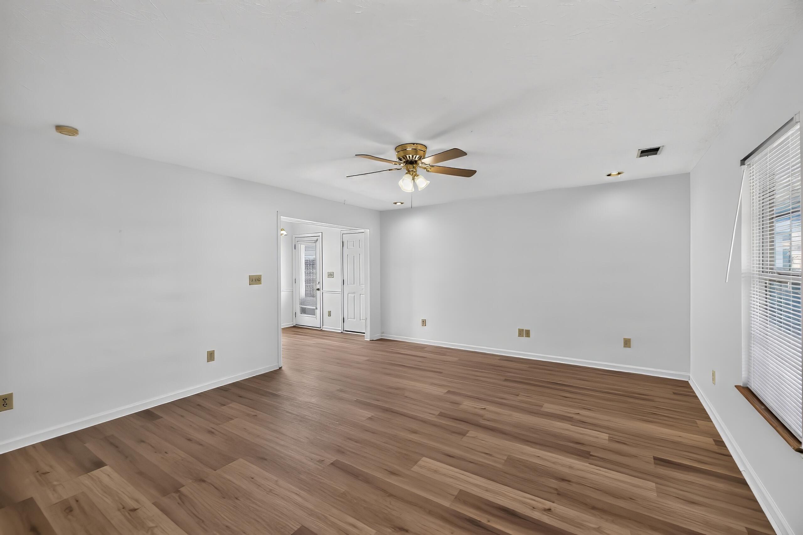 2110 Fortune Hill Lane Property Photo 4