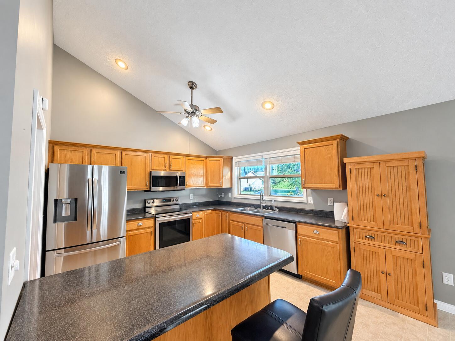 501 Scenic View Circle Property Photo 11