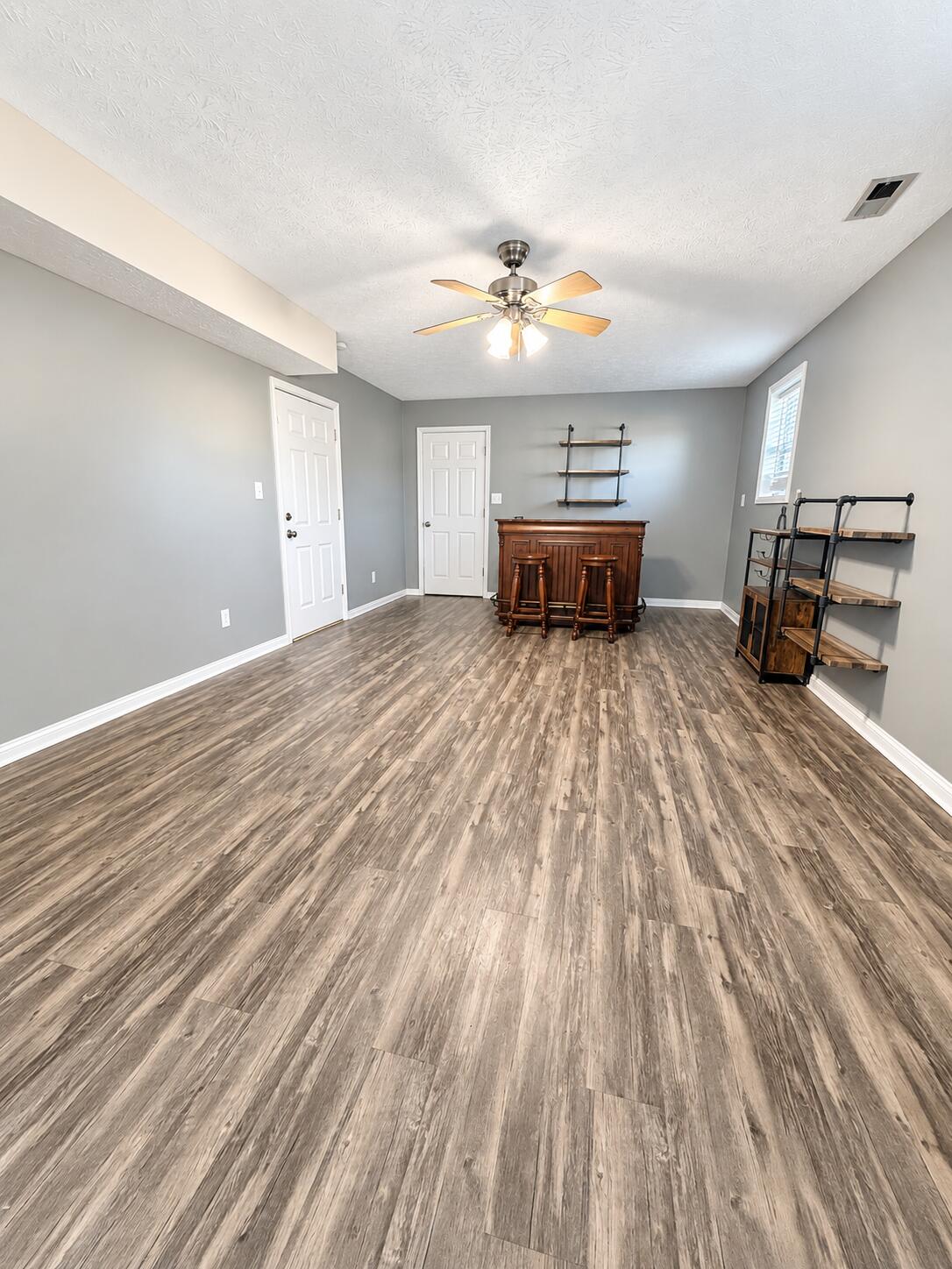 501 Scenic View Circle Property Photo 19