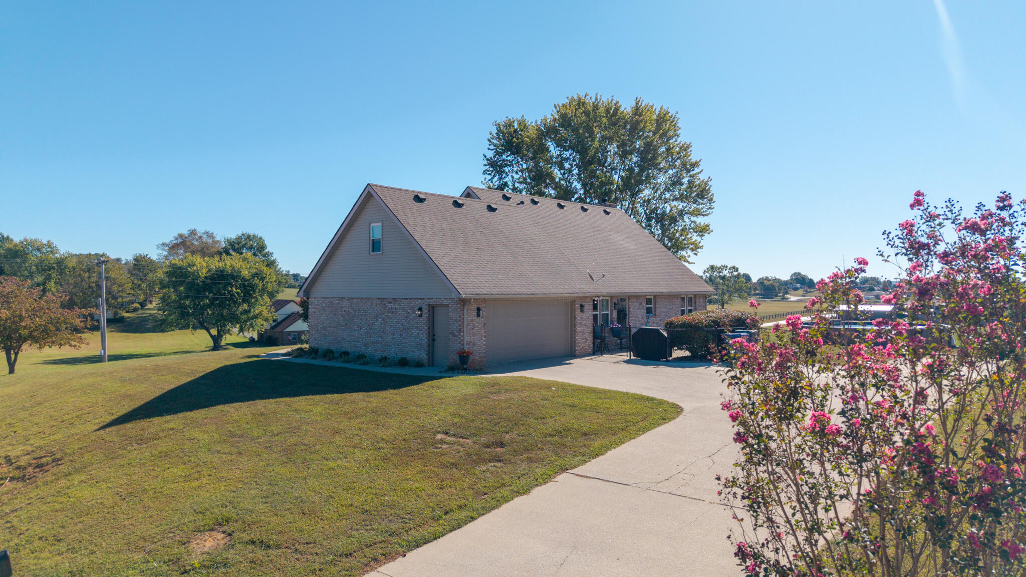 3800 Oak Hill Rd Road Property Photo 6