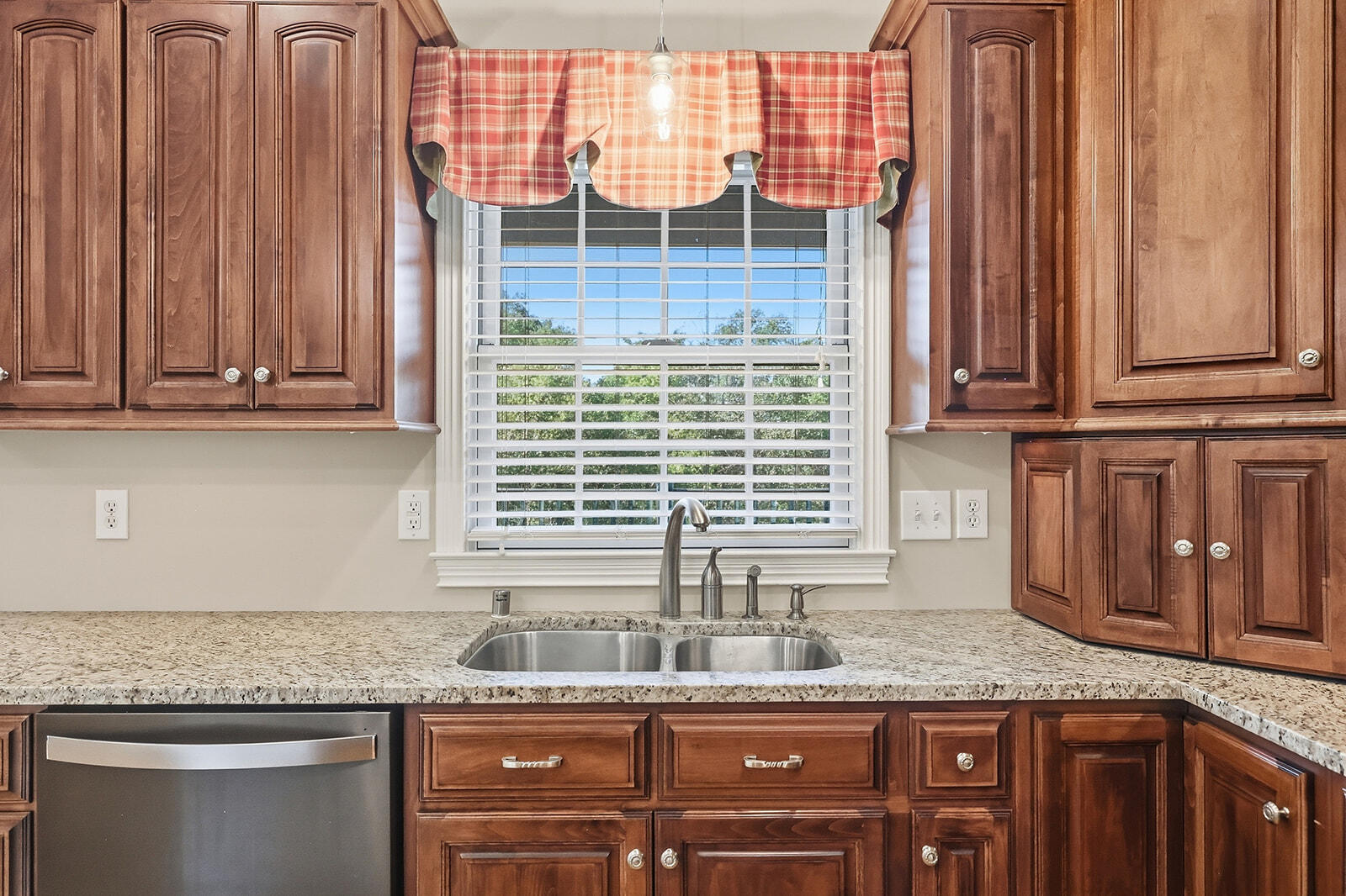 1002 Bunker Hill Drive Property Photo 30