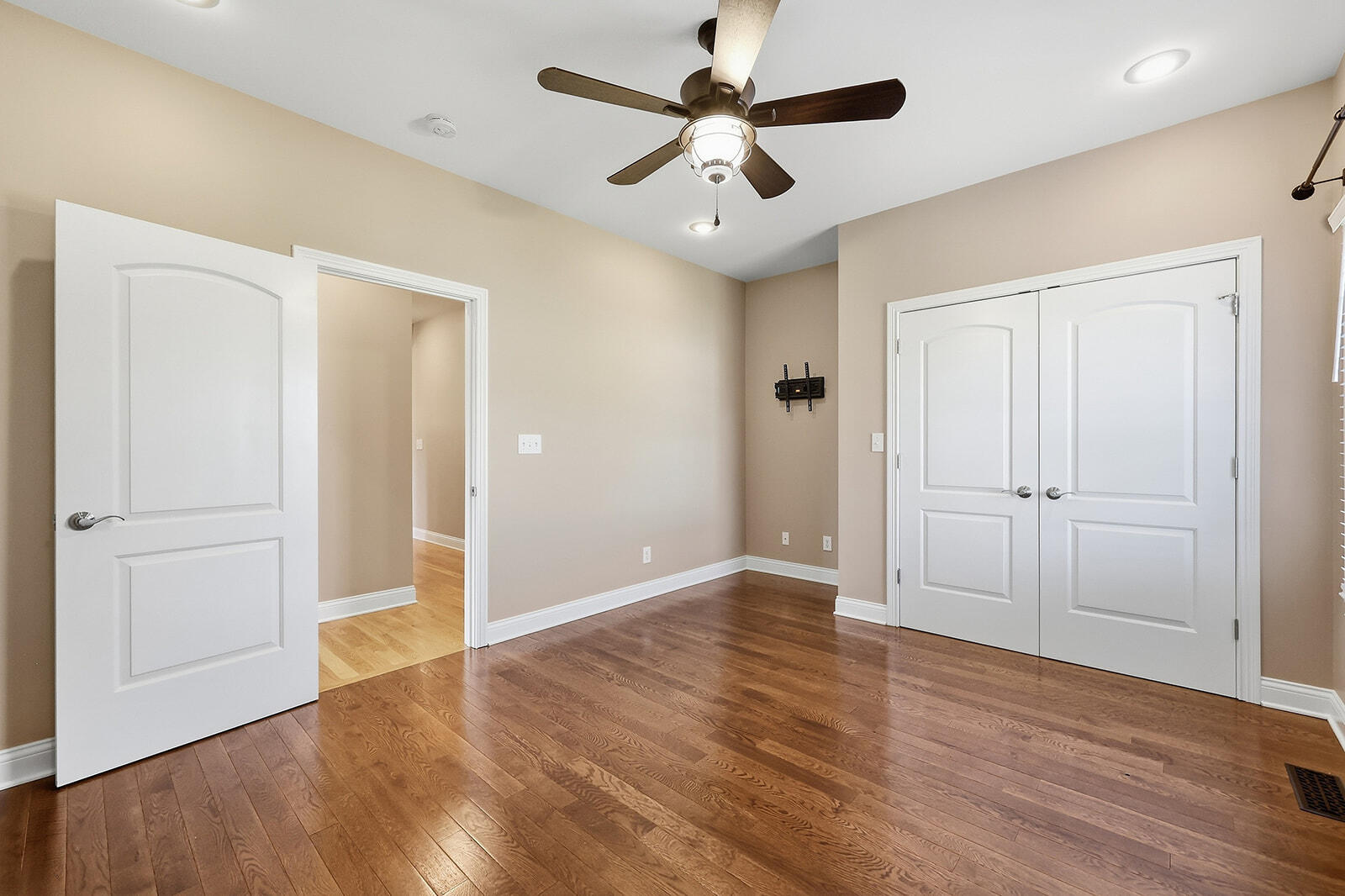 1002 Bunker Hill Drive Property Photo 46