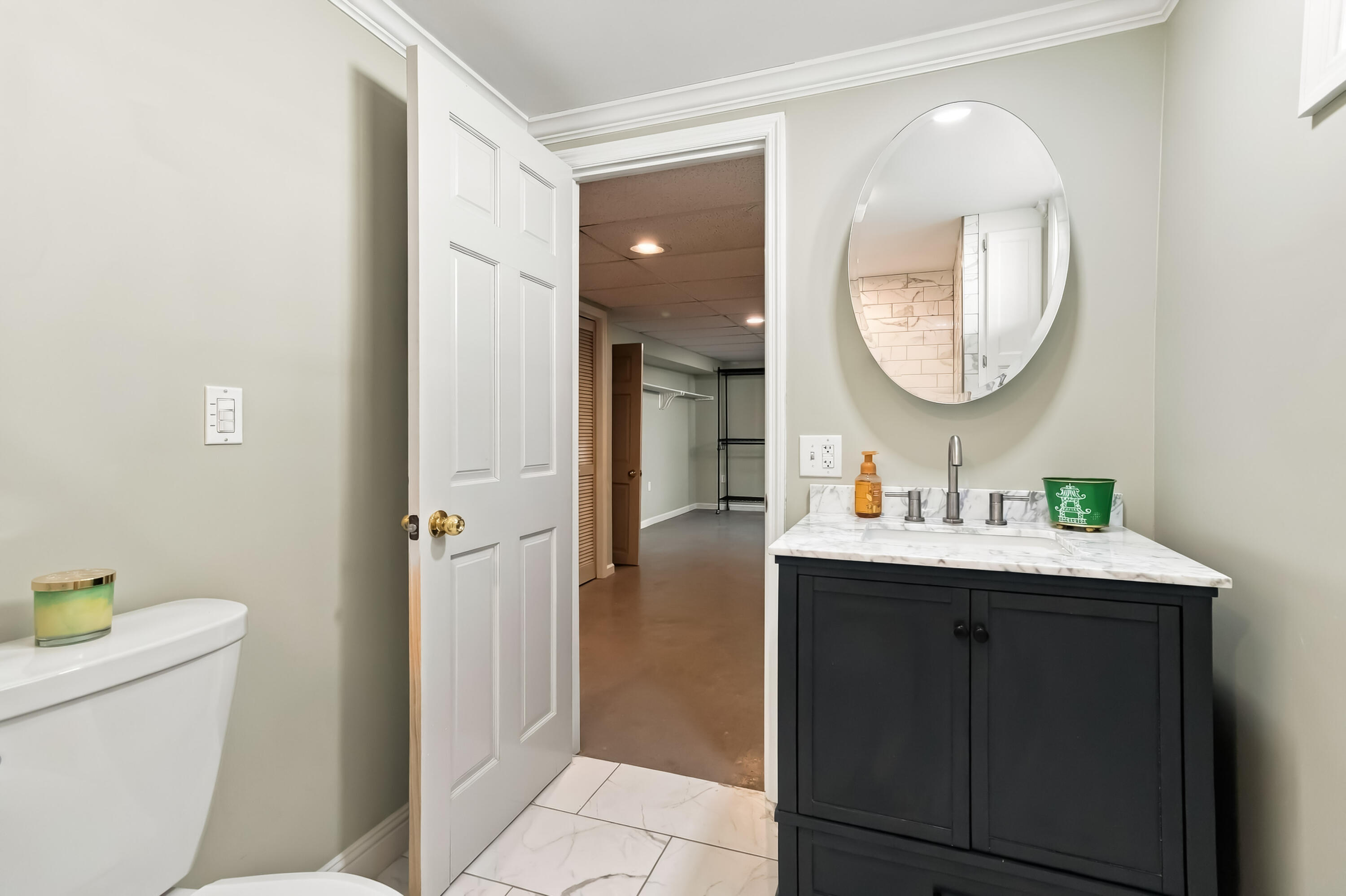 315 College Street Property Photo 5