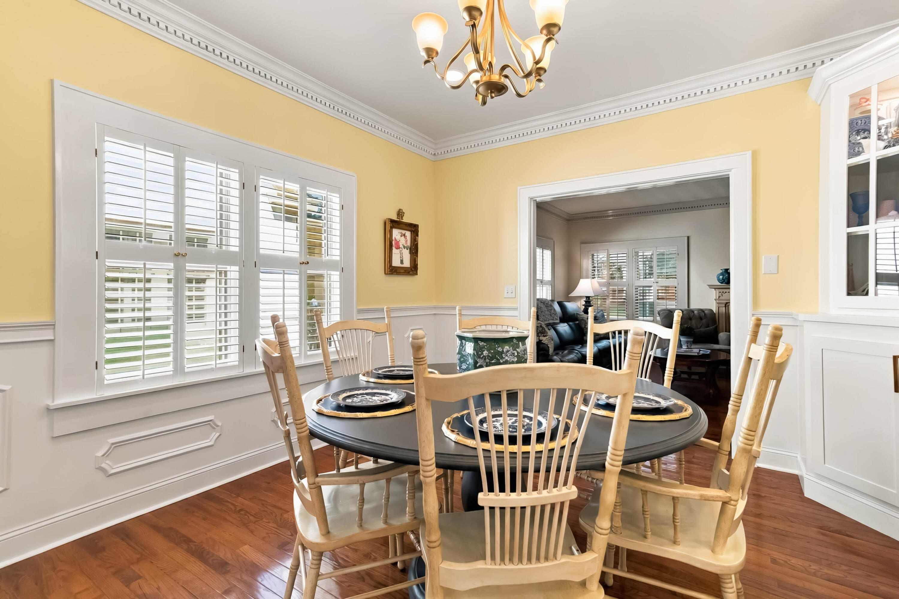 315 College Street Property Photo 14
