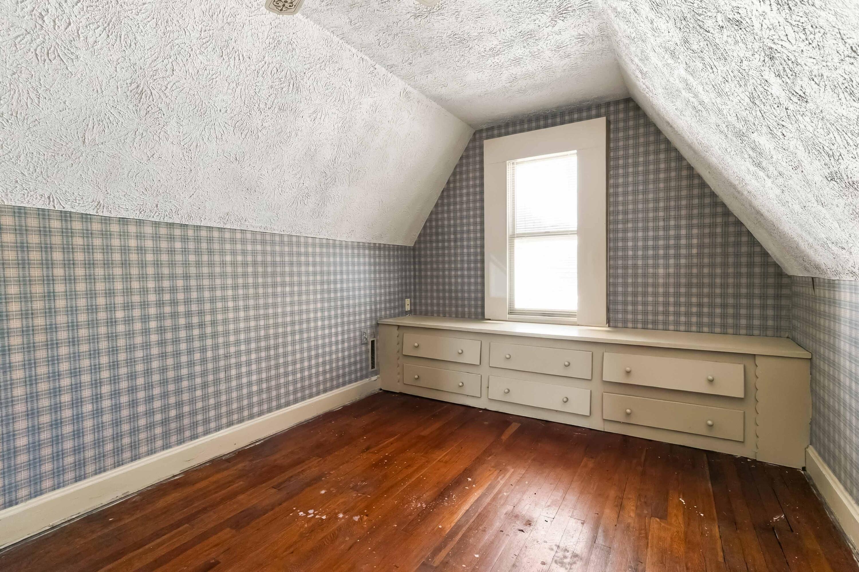 315 College Street Property Photo 26