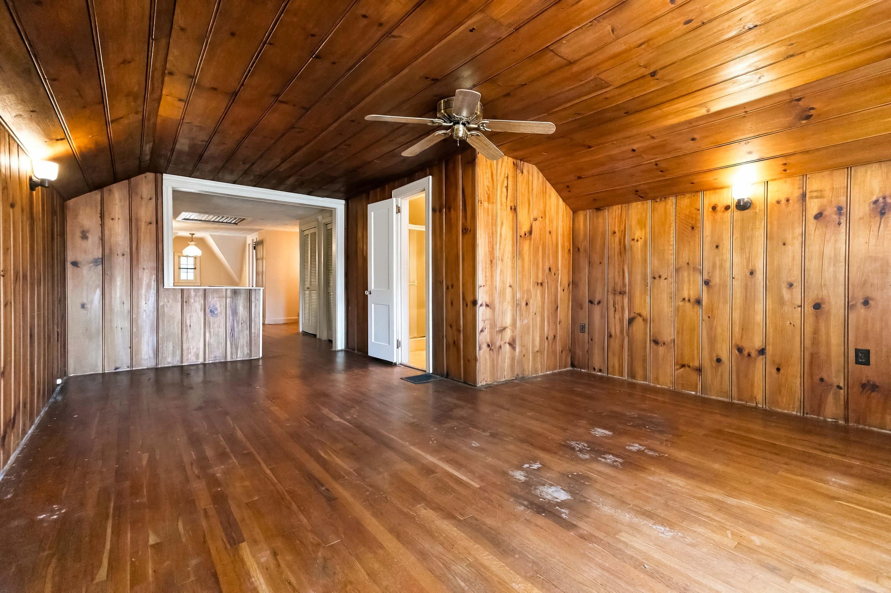 315 College Street Property Photo 30