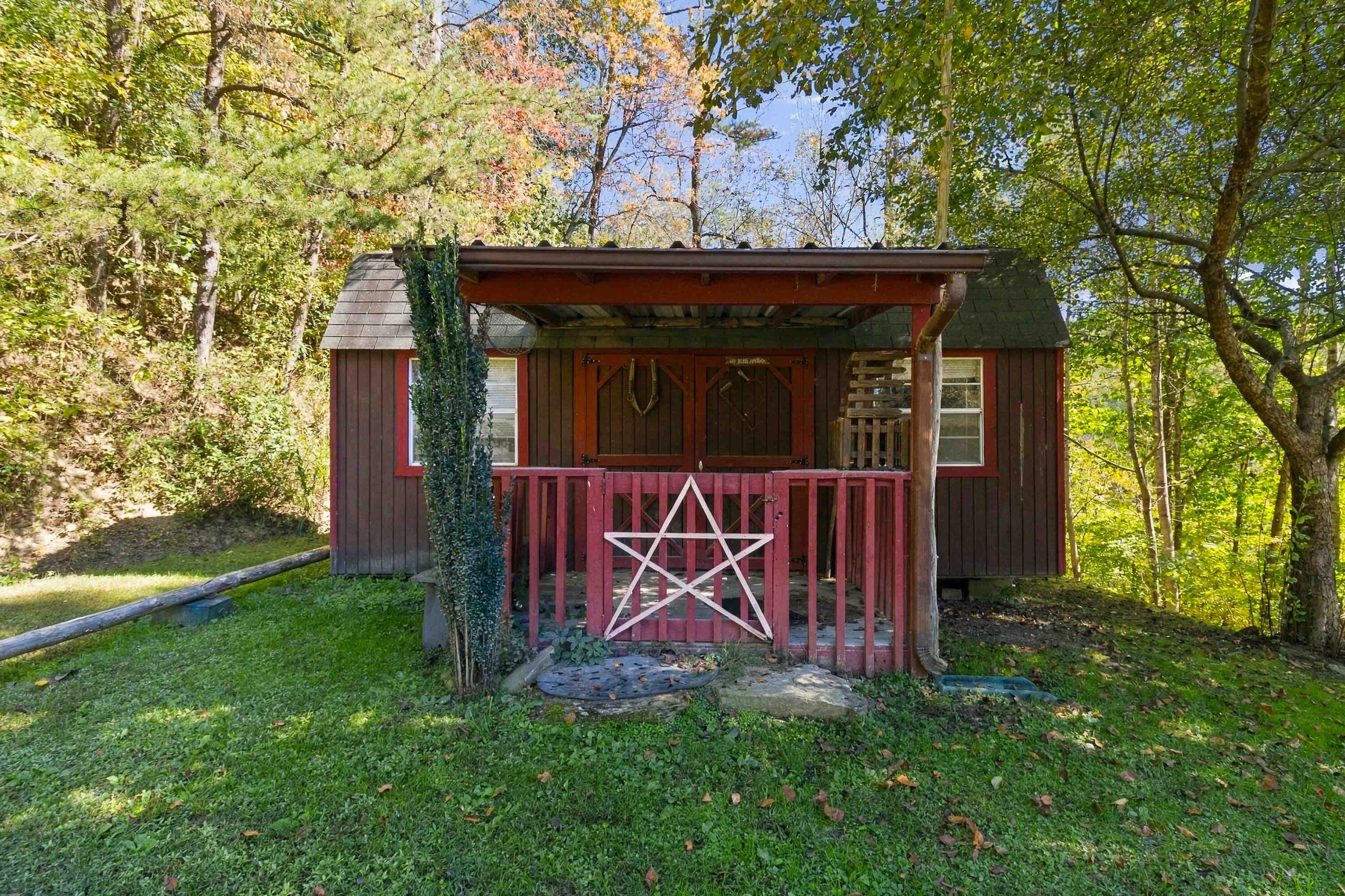 2866 Middle Fork-richland Creek Road Property Photo 39