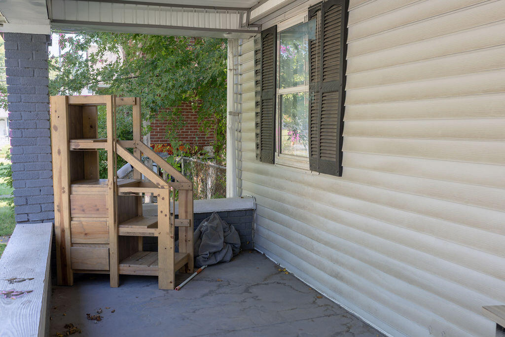 109 Boston Court Property Photo 7