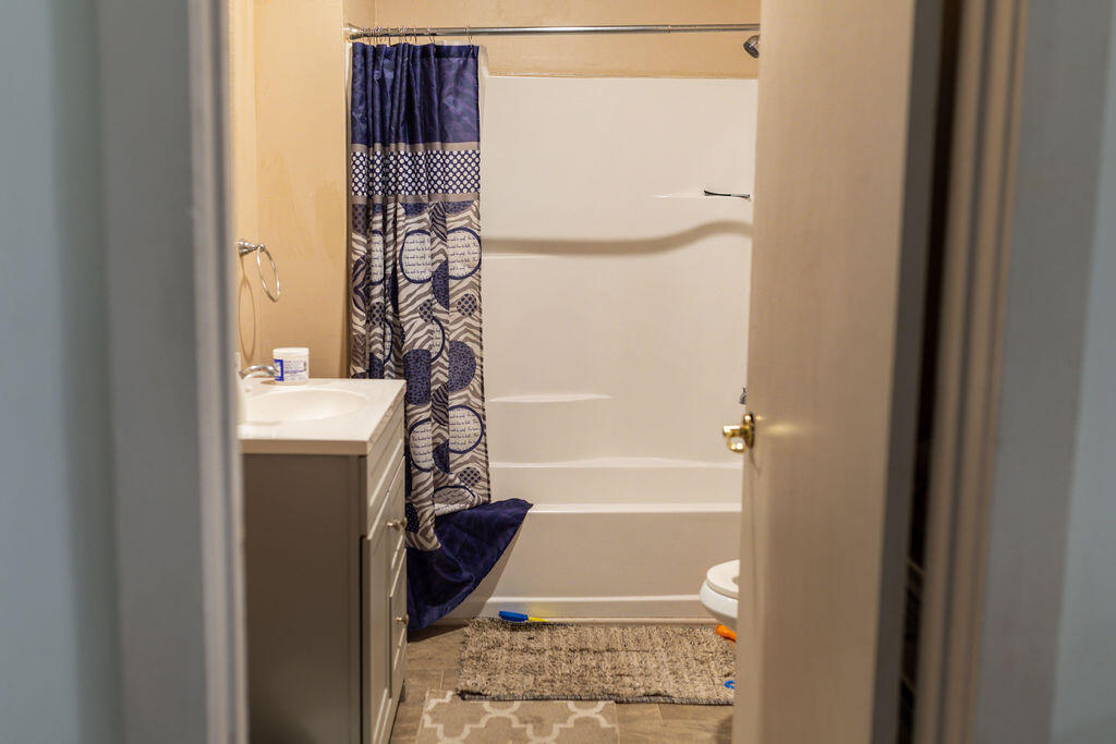 109 Boston Court Property Photo 18