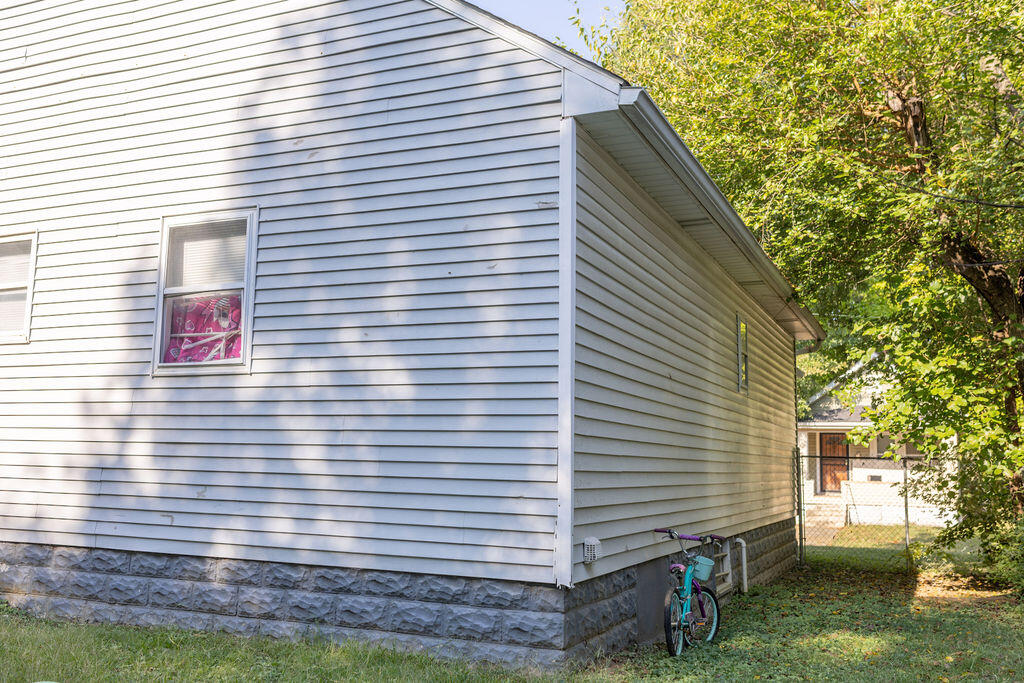 109 Boston Court Property Photo 24