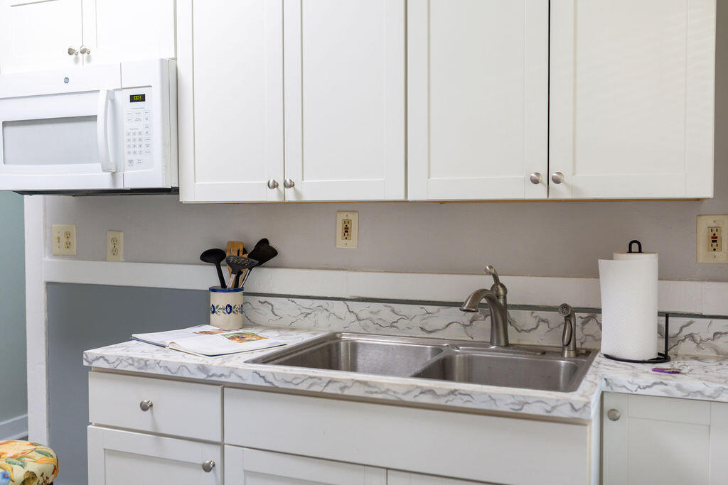 112 Boston Court Property Photo 17