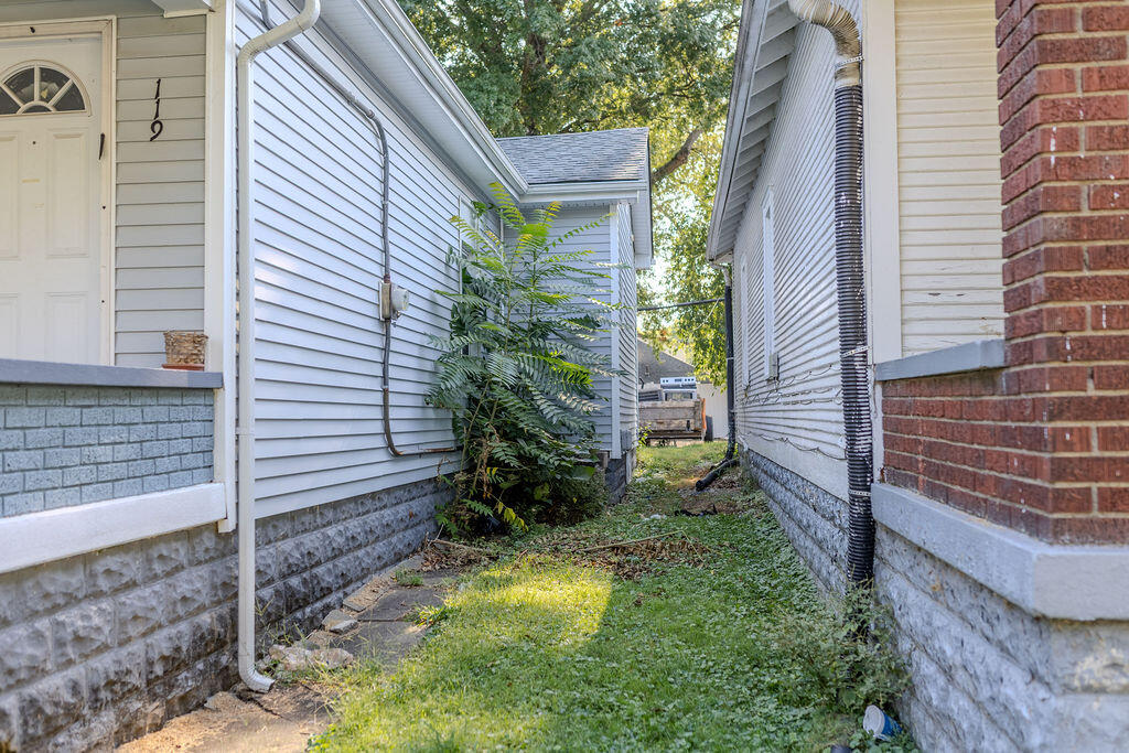 119 Boston Court Property Photo 8