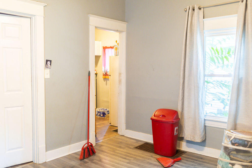 119 Boston Court Property Photo 21