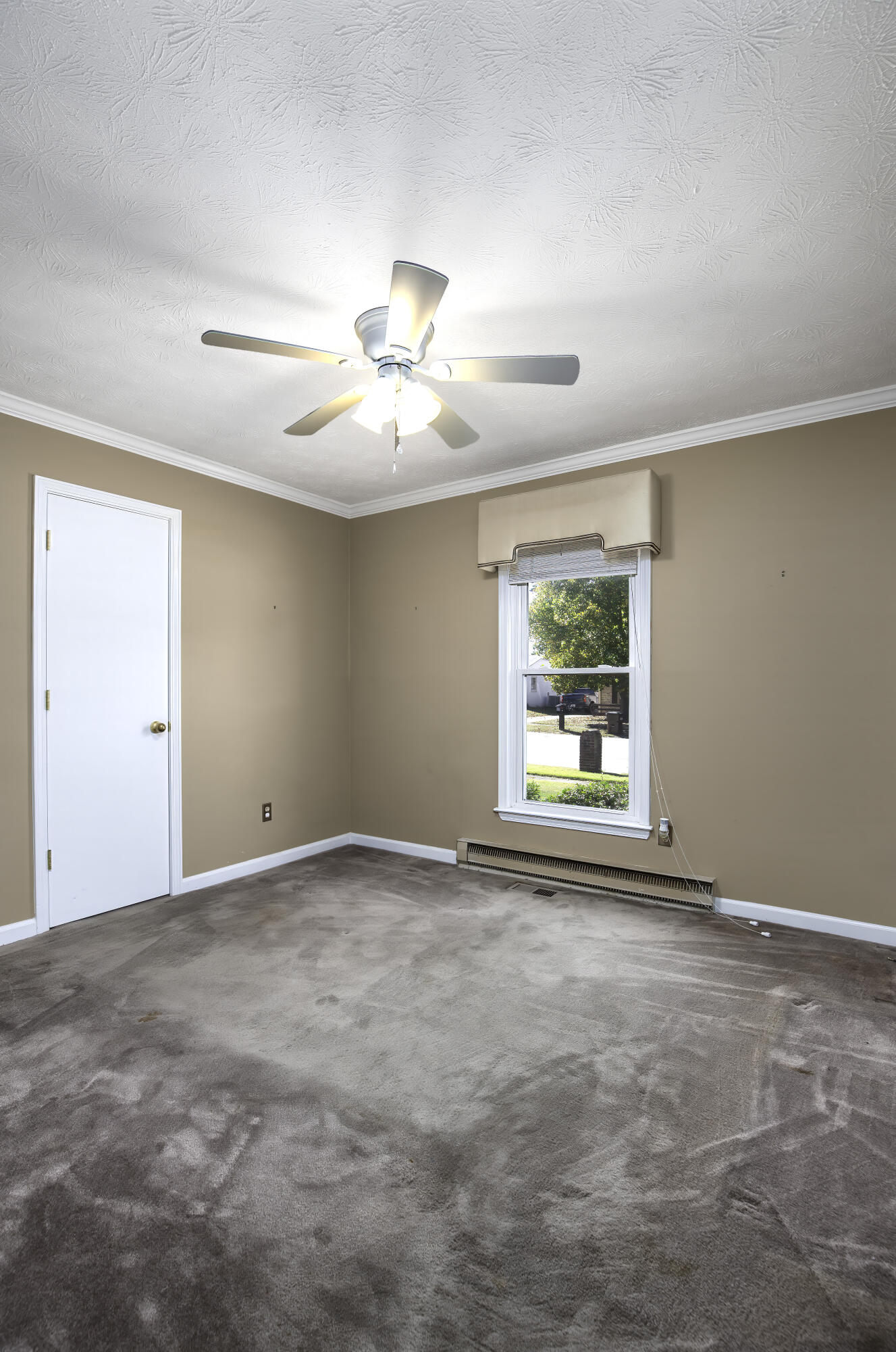 124 Queensway Drive Property Photo 9