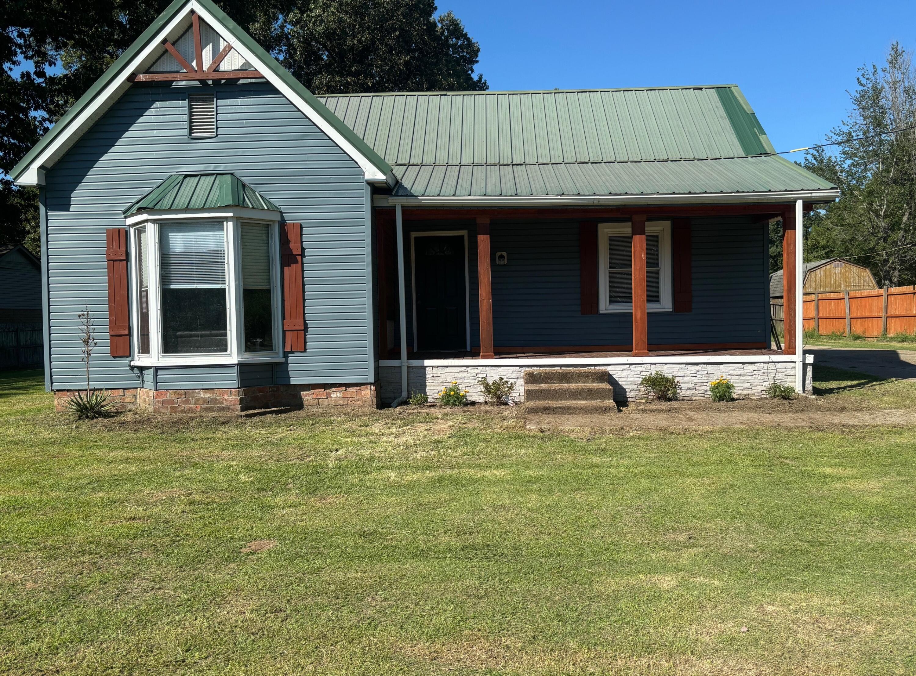 5100 Benton Road Property Photo 1