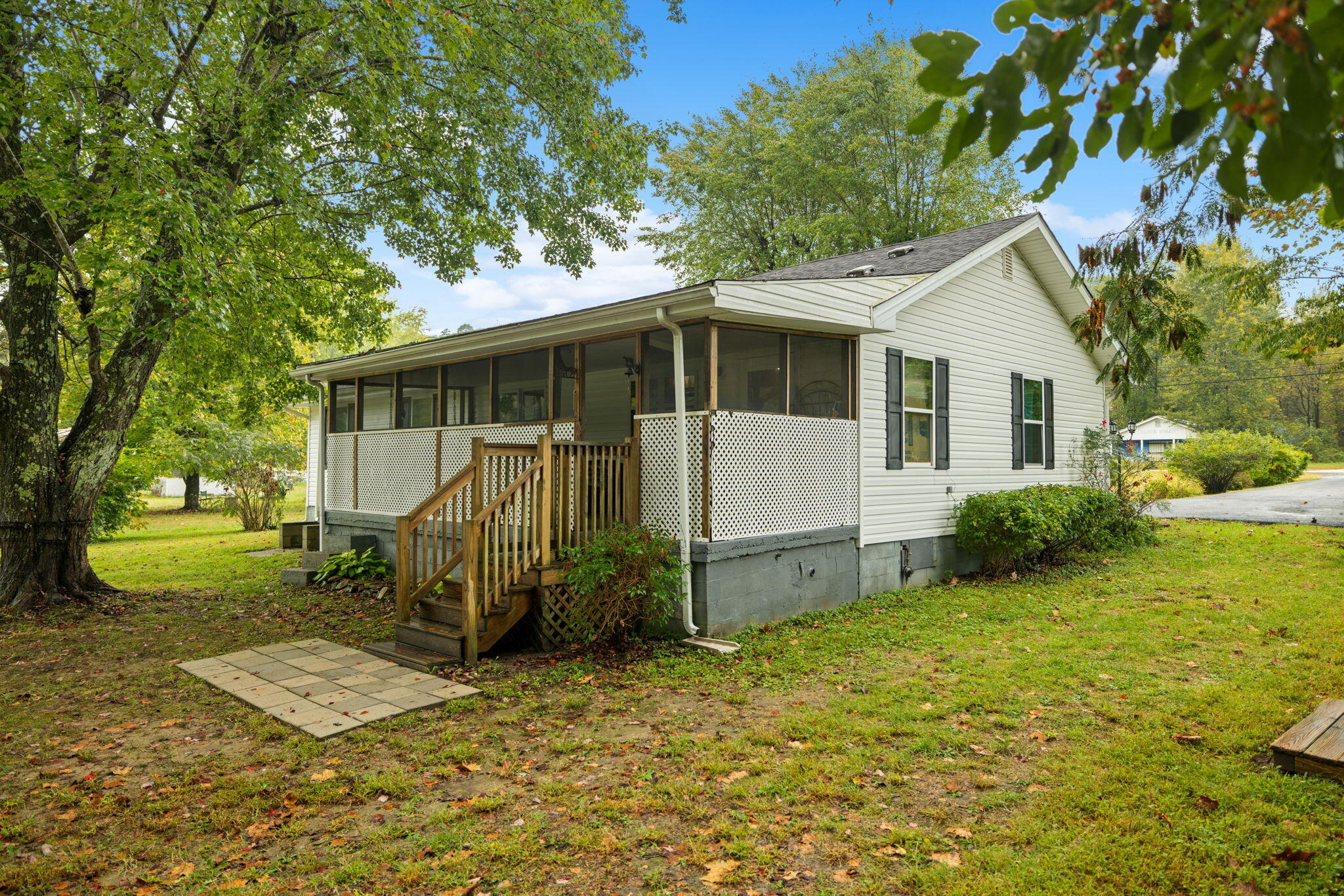 6701 Us-460 Property Photo 5