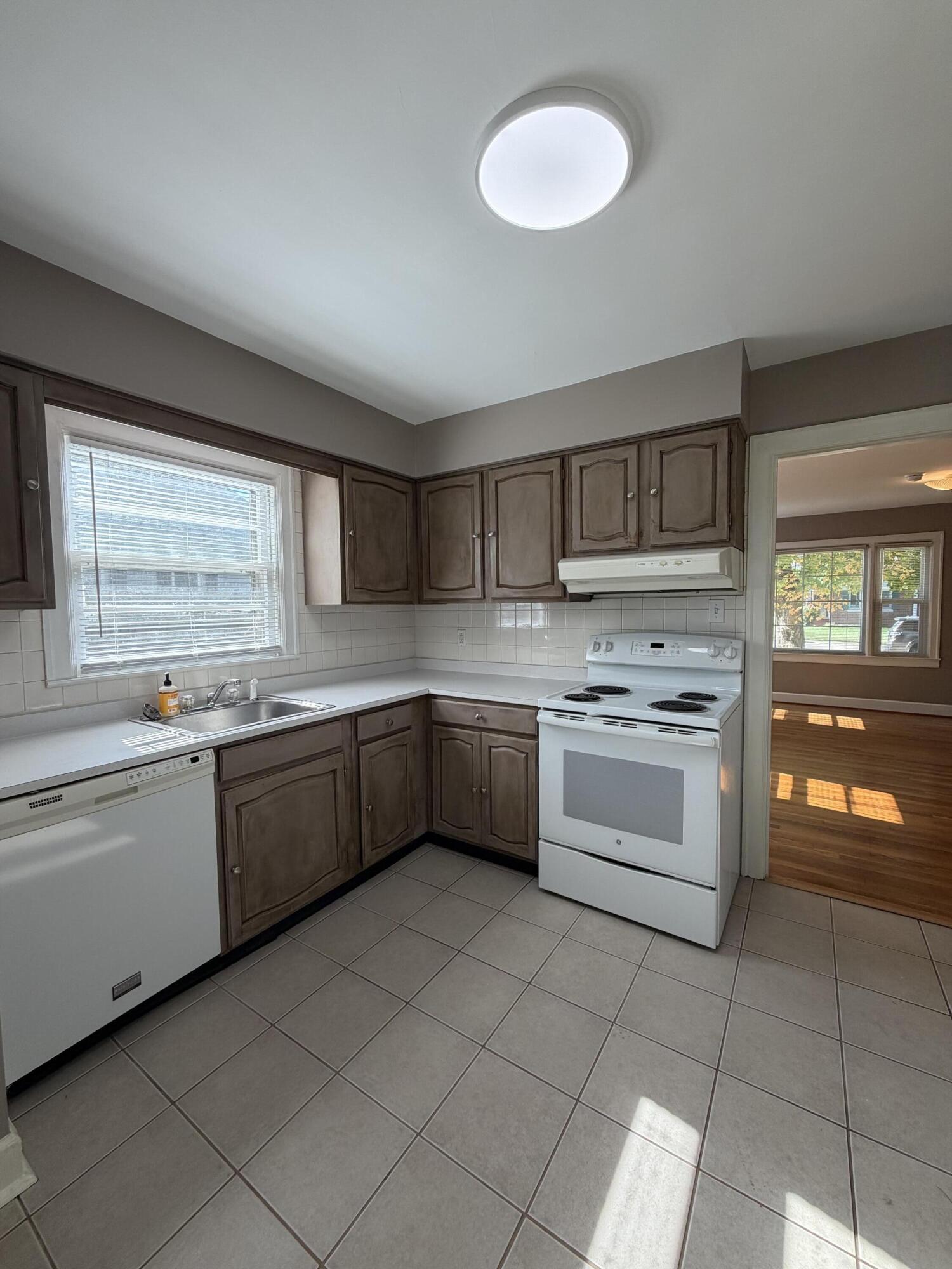 206 Cardinal Avenue Property Photo 4